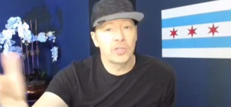 donnie-wahlberg-on-how-he-‘tricked’-mark-into-‘house-party’-vid-cameo