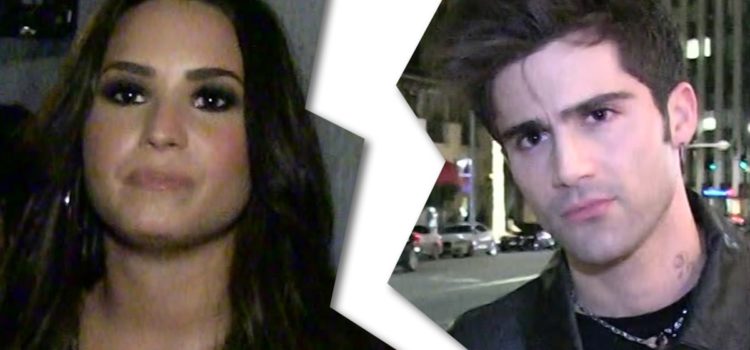 demi-lovato-poses-without-engagement-ring-after-split-from-max-ehrich