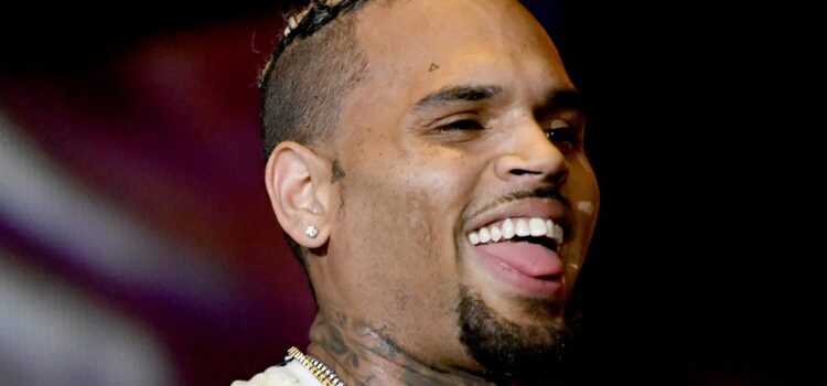 chris-brown-collabs-with-skylar-blatt,-back-to-singing-after-quavo-beef